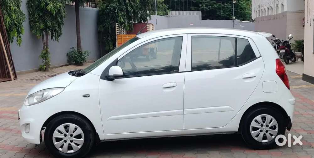 Hyundai I10 2011 Petrol 50000 Km Driven