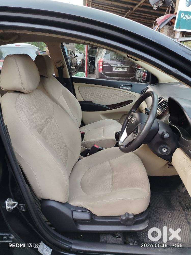 Hyundai Verna Fluidic 1.6 Vtvt Sx, 2012, Petrol