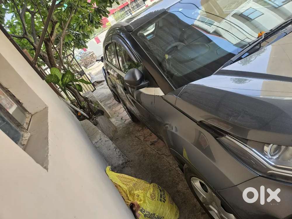 Tata Nexon 2021 Petrol Amt