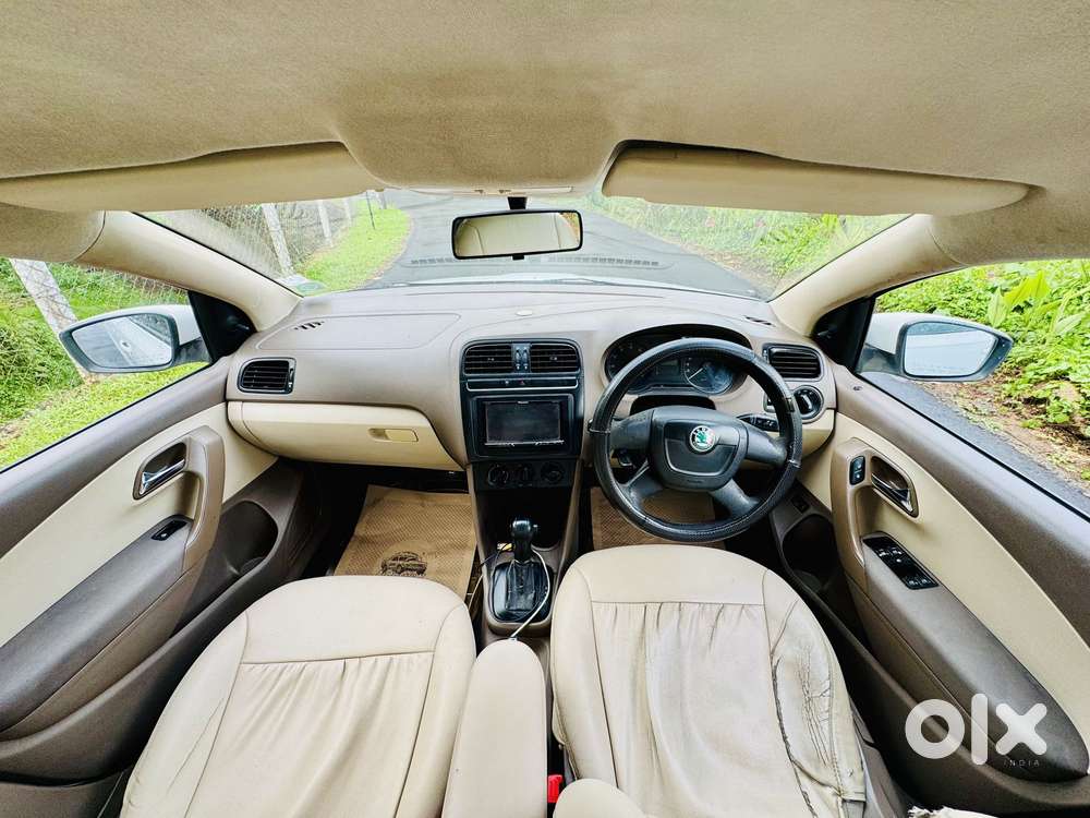 Skoda Rapid 1.6 Mpi At Ambition, 2012, Petrol