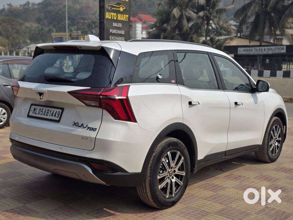 Mahindra Xuv700 2.0 Ax 7 Petrol At Luxury Pack Str, 2023, Petrol