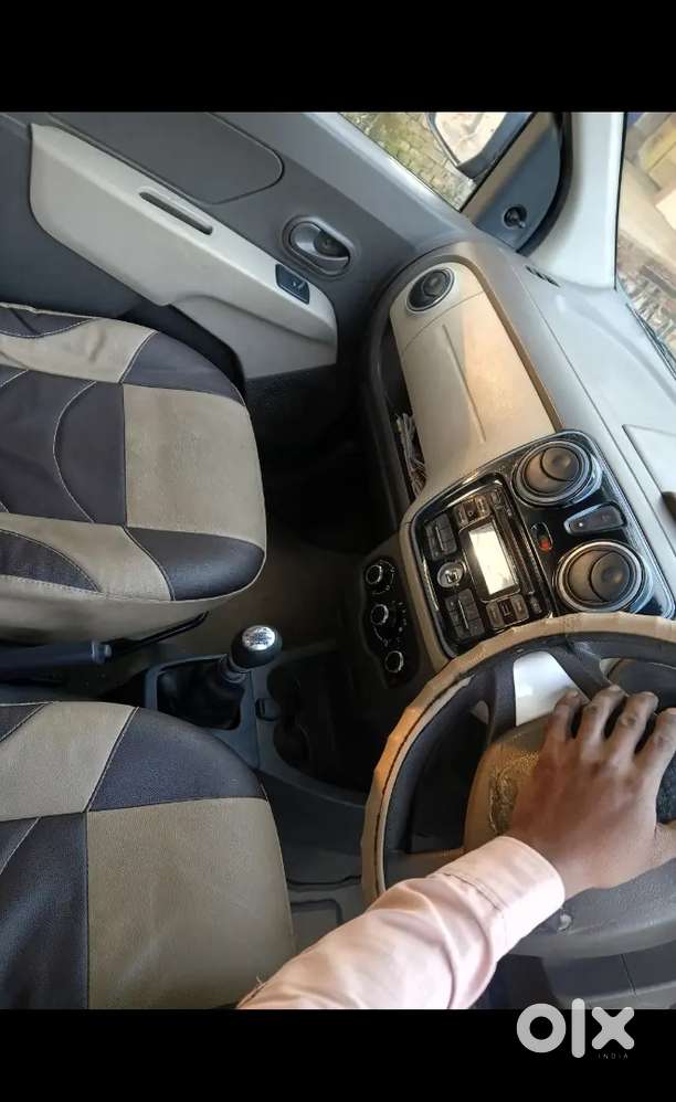 Renault Lodgy 2017 Diesel Well Maintained