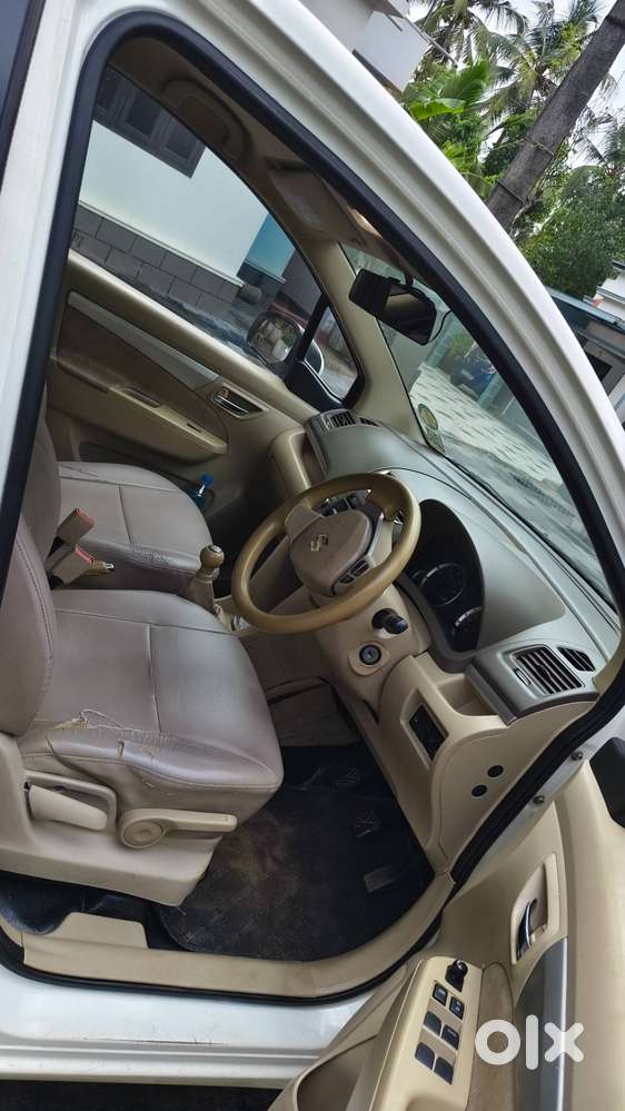 Maruti Suzuki Ertiga 2012