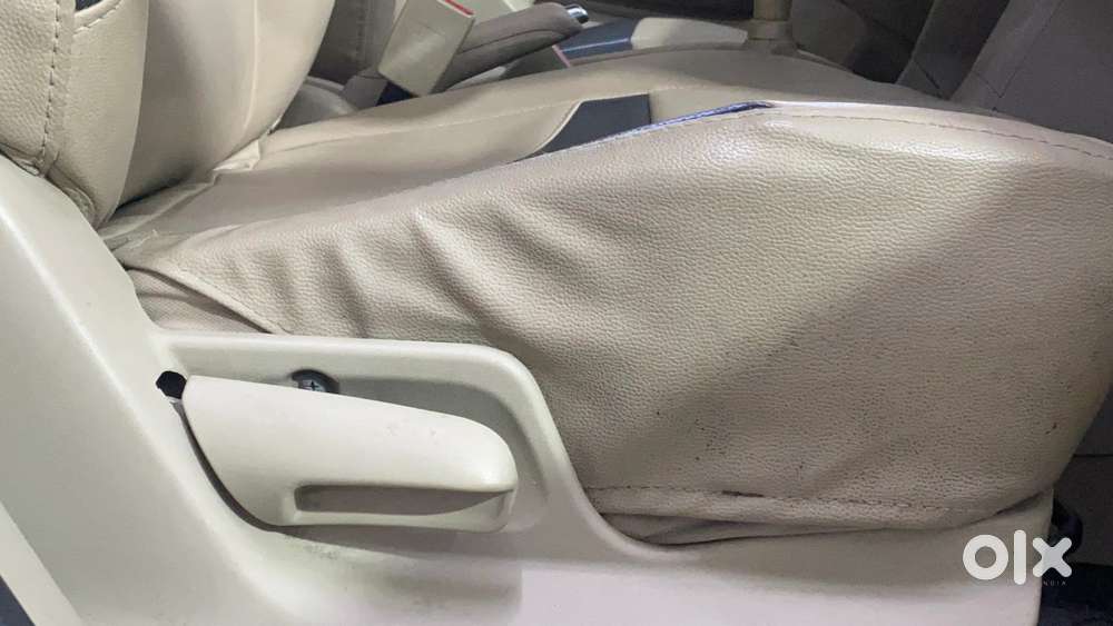 Maruti Suzuki Swift Dzire 1.2 Vxi Bsiv, 2016, Petrol