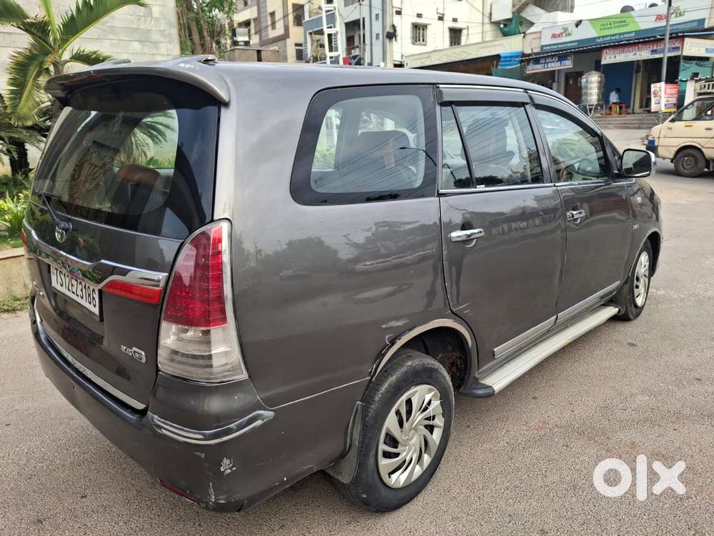 Toyota Innova 2.5 G (diesel) 7 Seater Bs Iv, 2009, Diesel