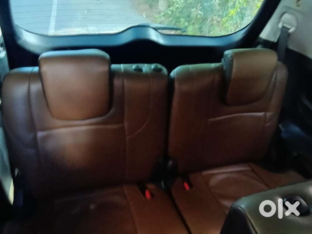 Toyota Innova Crysta 2.4 V 7 Str, 2017, Diesel