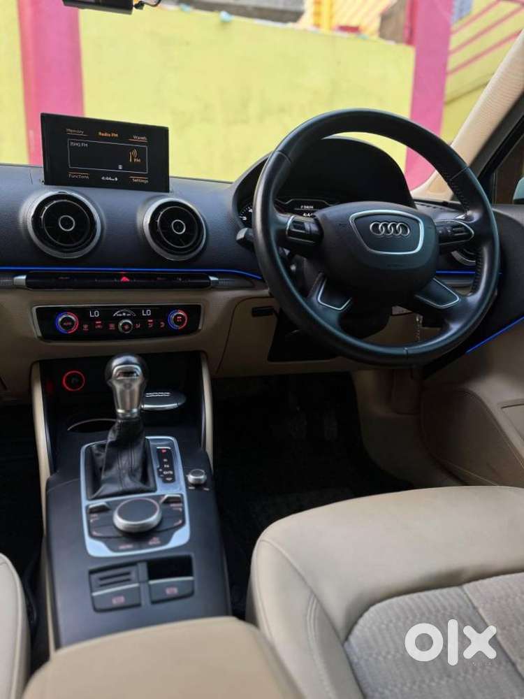 Audi A3 1.8 40 Tfsi Premium Plus + Sunroof, 2016, Petrol