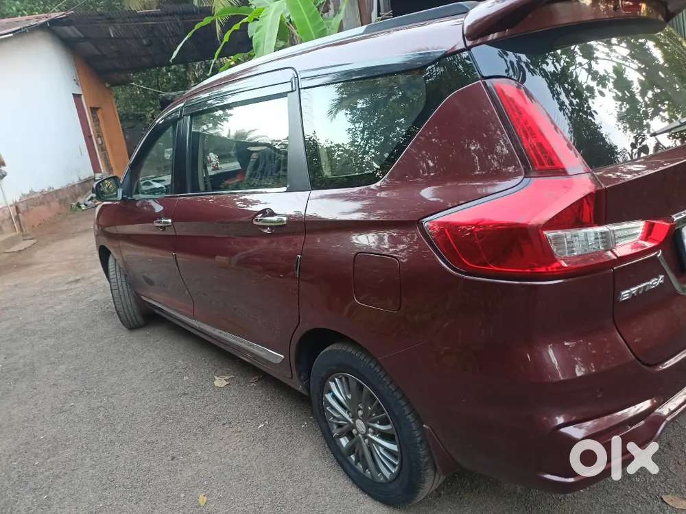 Maruti Suzuki Ertiga Vxi + 2019