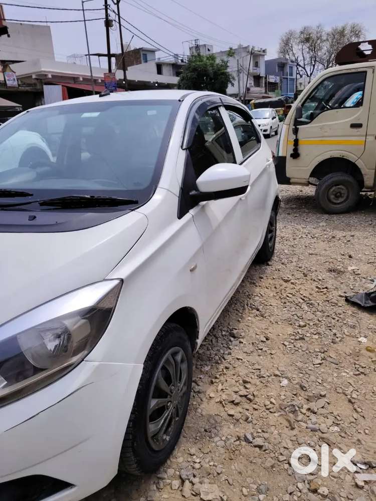 Tata Tiago 2018 Petrol 175000 Km Driven
