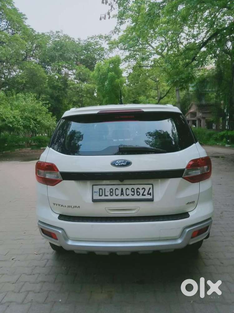 Ford Endeavour 3.2 Titanium At 4x4, 2016, Diesel