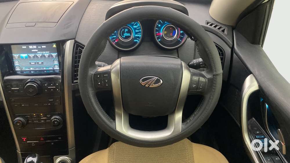 Mahindra Xuv500 W9 At 1.99, 2018, Diesel
