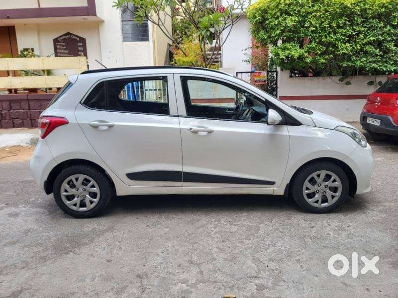 Hyundai Grand I10 1.2 Crdi Sportz Option, 2017, Diesel