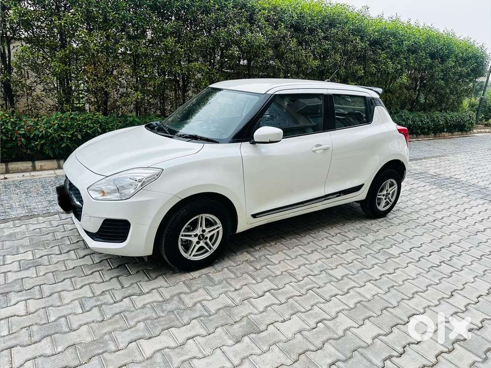 Maruti Suzuki Swift 2022 Petrol Automatic
