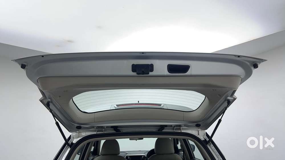 Mahindra Xuv300 W8 Amt Optional Diesel, 2020, Petrol