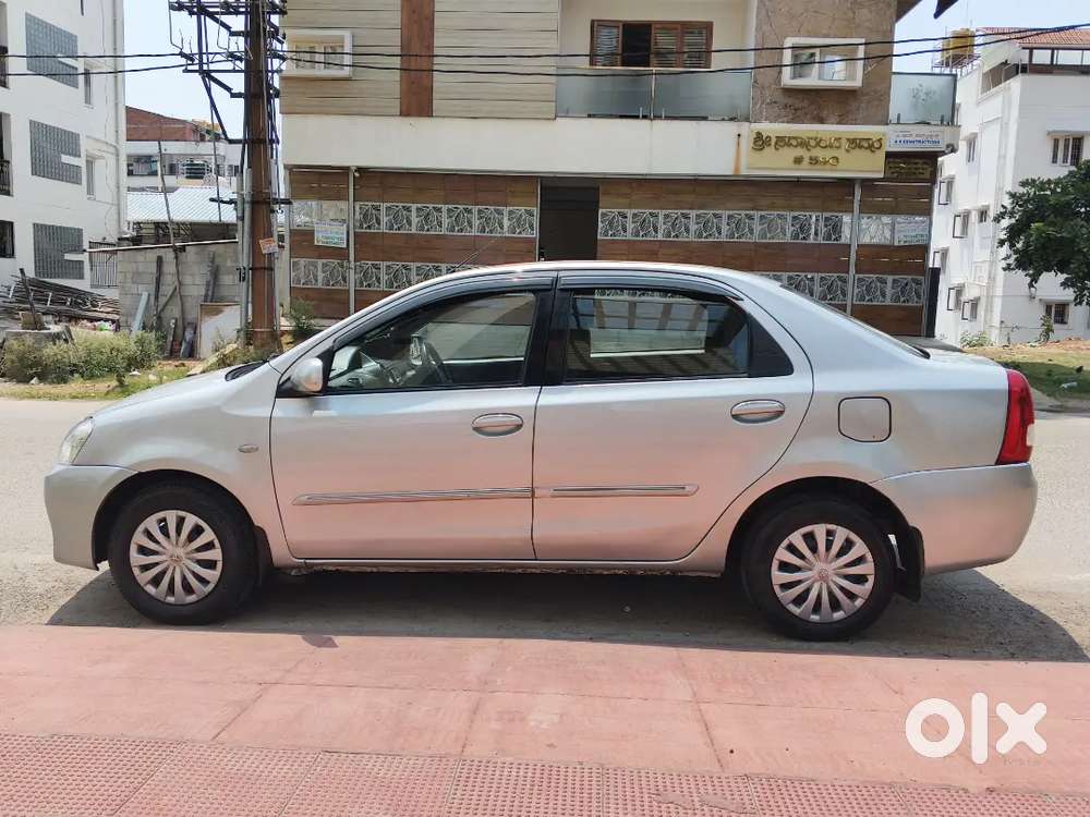 Etios 2011 Cng With 25+ Mileage And 97500 Km Driven