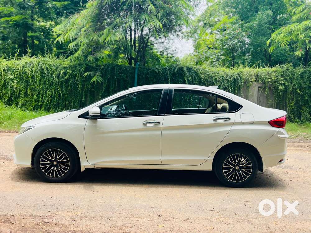 Honda City 1.5 V Mt, 2015, Petrol