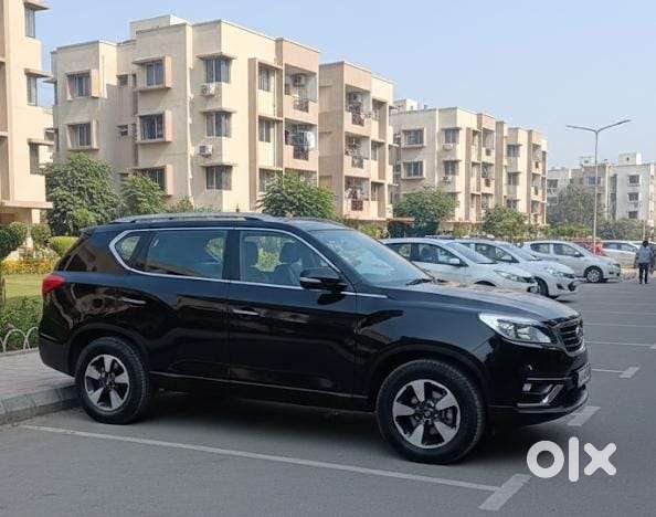 Mahindra Alturas G4 4wd At, 2021, Diesel