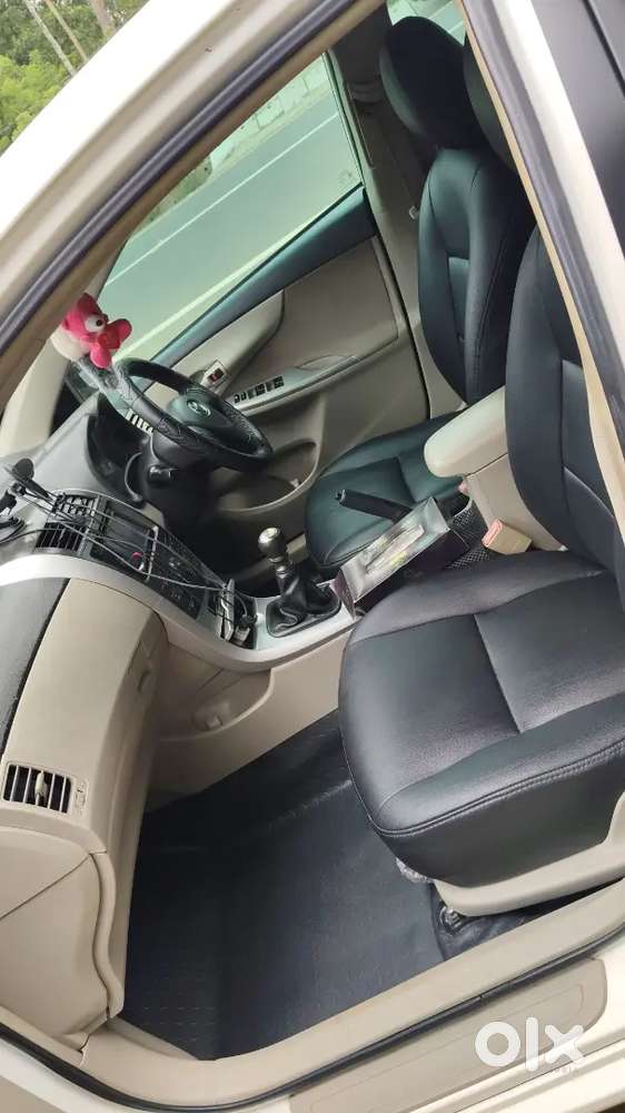 Toyota Corolla Altis 2011 Manual Diesel Second Owner