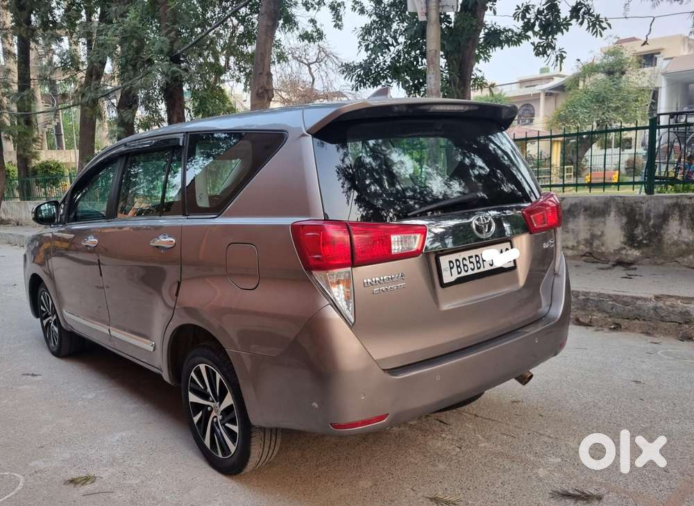 Toyota Innova Crysta 2.4 Z 7 Str, 2023, Diesel