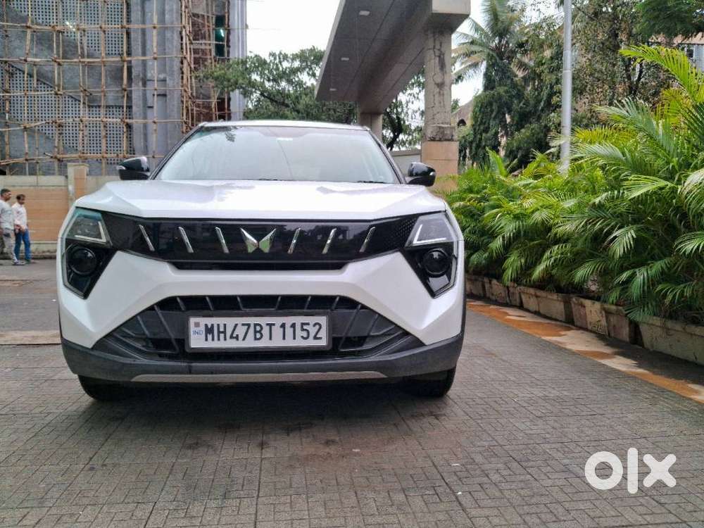 Mahindra Xuv 3xo Ax5 Pm At, 2024, Petrol