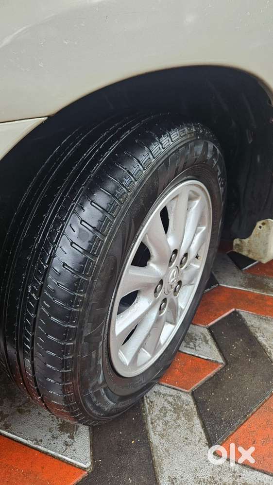 Toyota Innova Diesel 2013