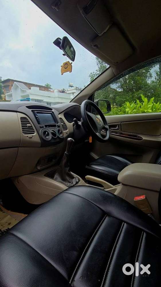 Toyota Innova 2.5 G (diesel) 7 Seater, 2009, Diesel