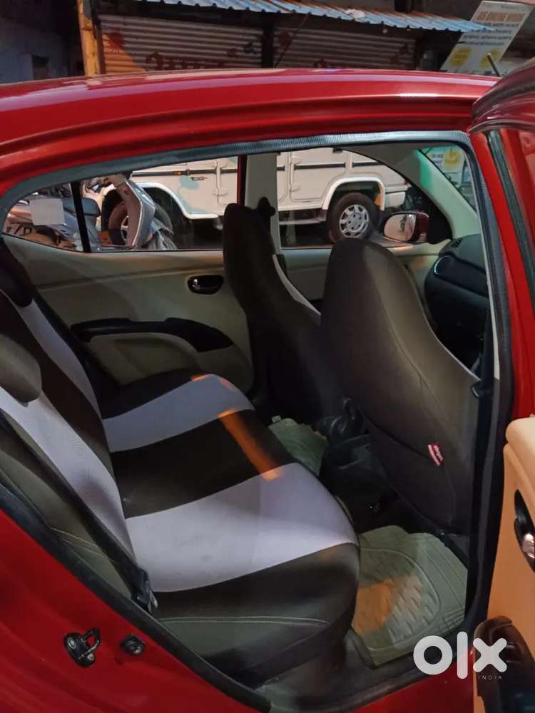 Hyundai I10 2011 Petrol Well Maintained