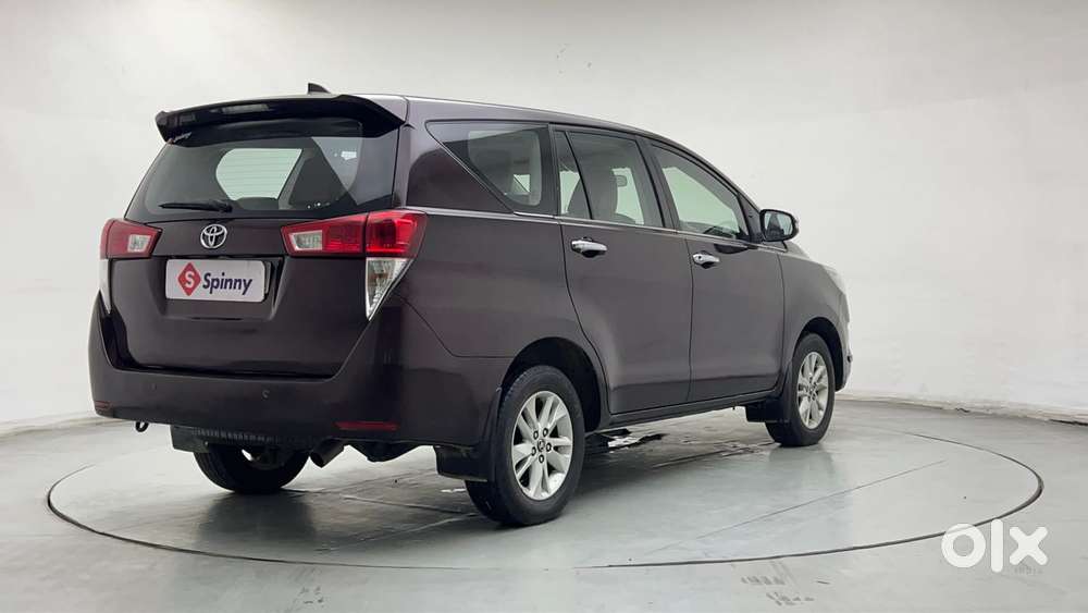 Toyota Innova Crysta 2.7 Zx At, 2017, Petrol
