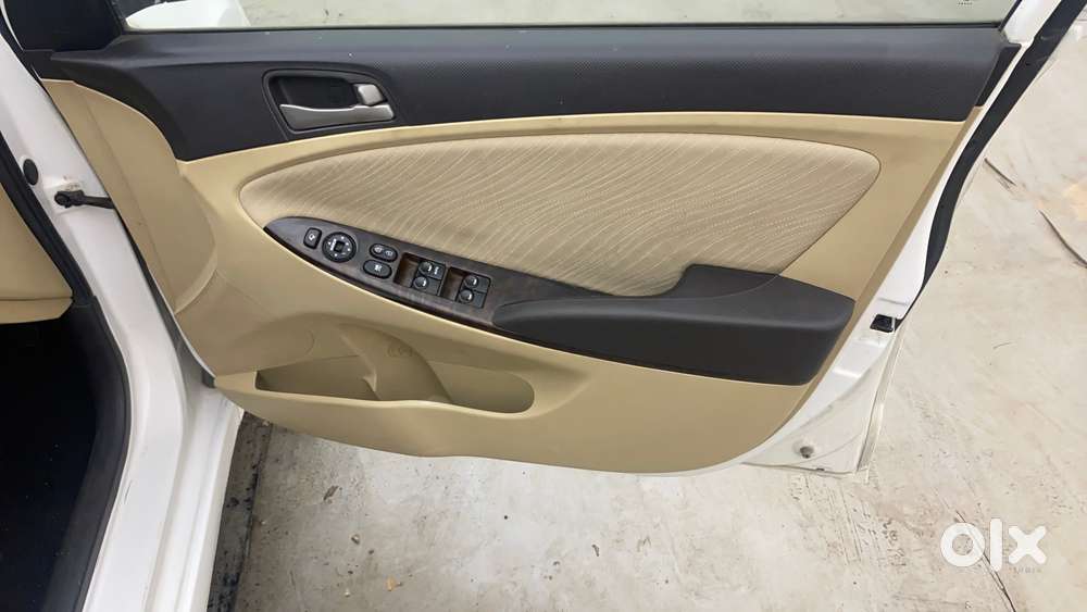 Hyundai Verna 1.6 Vtvt Sx, 2017, Petrol