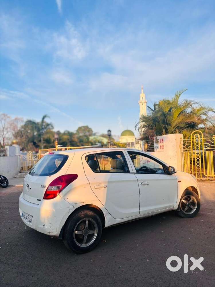 Hyundai Petrol Car 2010