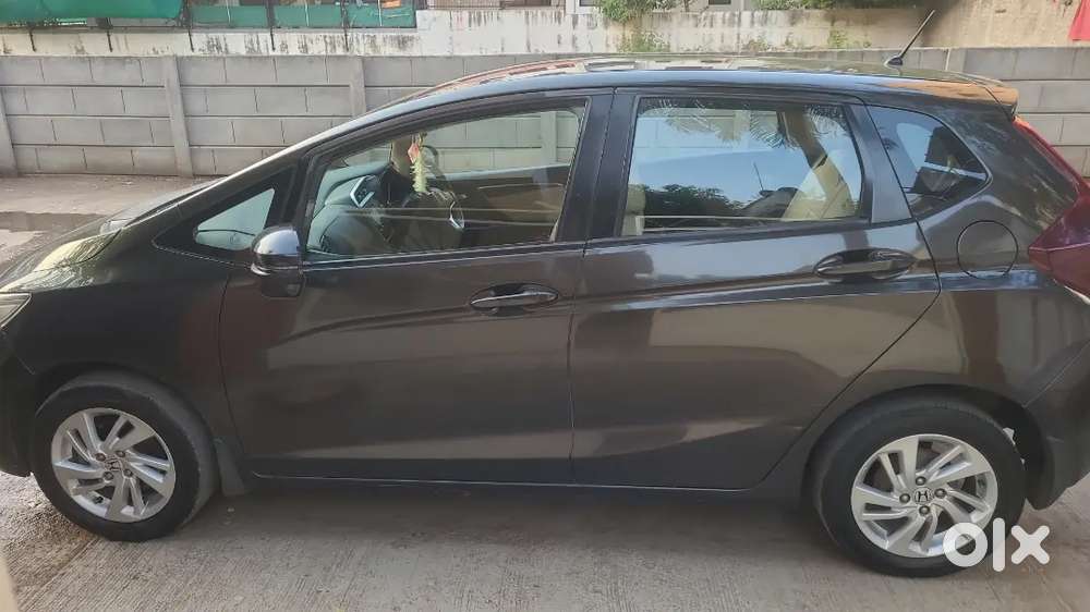 Honda Jazz V Ivtec - 2016
