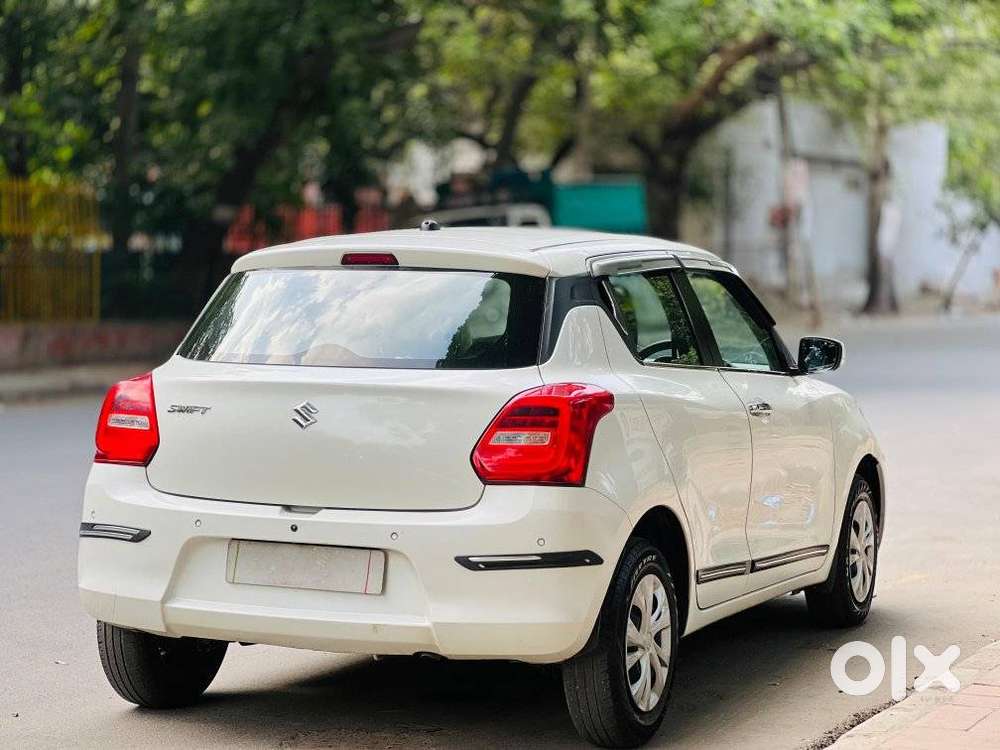 Maruti Suzuki Swift 1.2 Vxi (o), 2022, Petrol