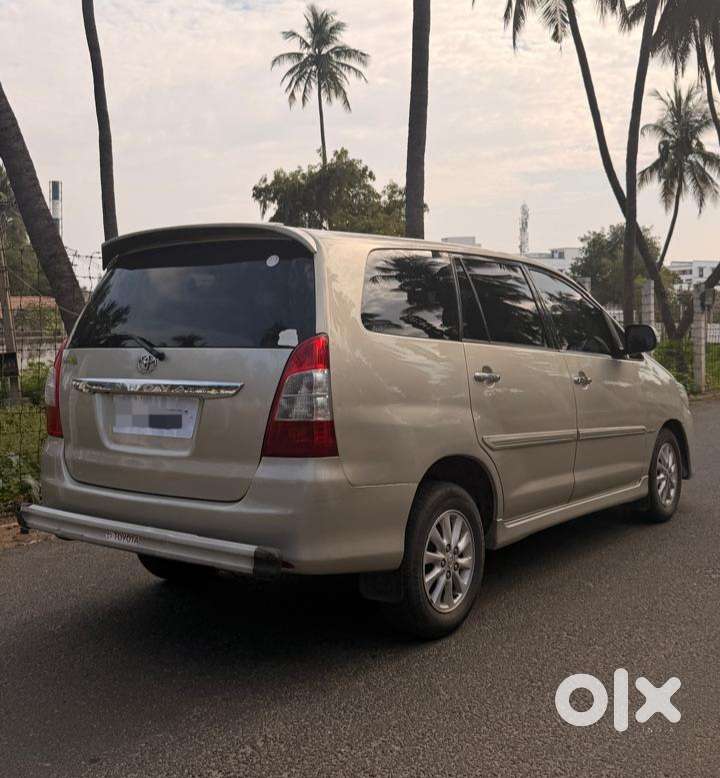 Toyota Innova 2.5 V 7 Str, 2013, Diesel