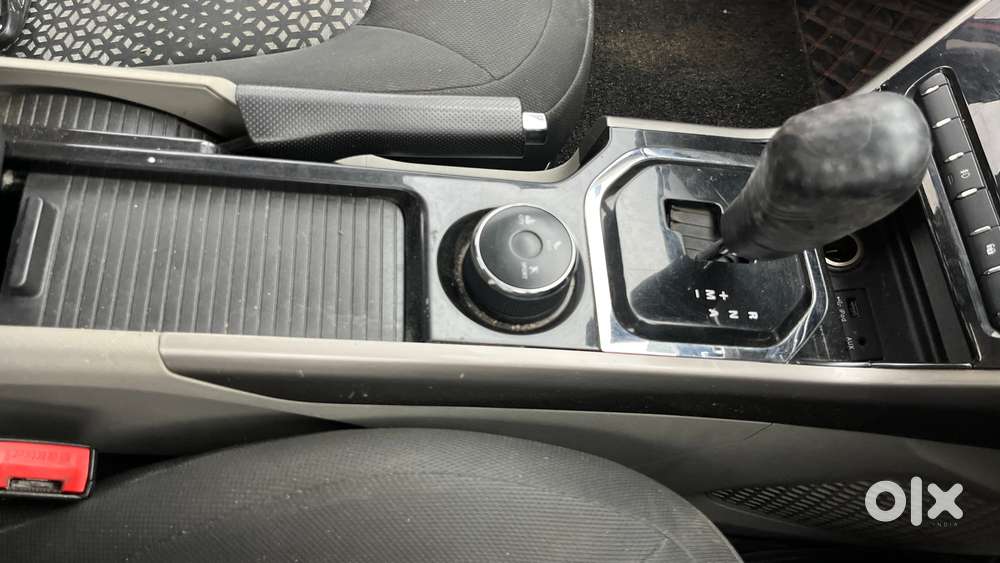 Tata Nexon 1.2 Revotron Xza Plus, 2018, Petrol