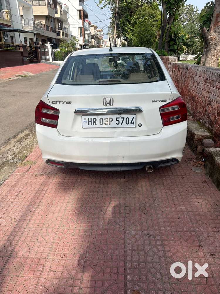 Advoate Driven Honda City Petrol Manual 2012
