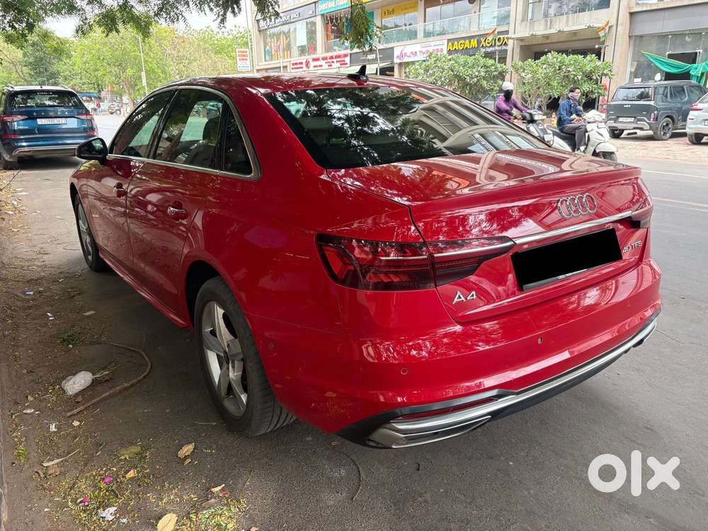 Audi A4 2.0 Technology 40 Tfsi, 2024, Petrol