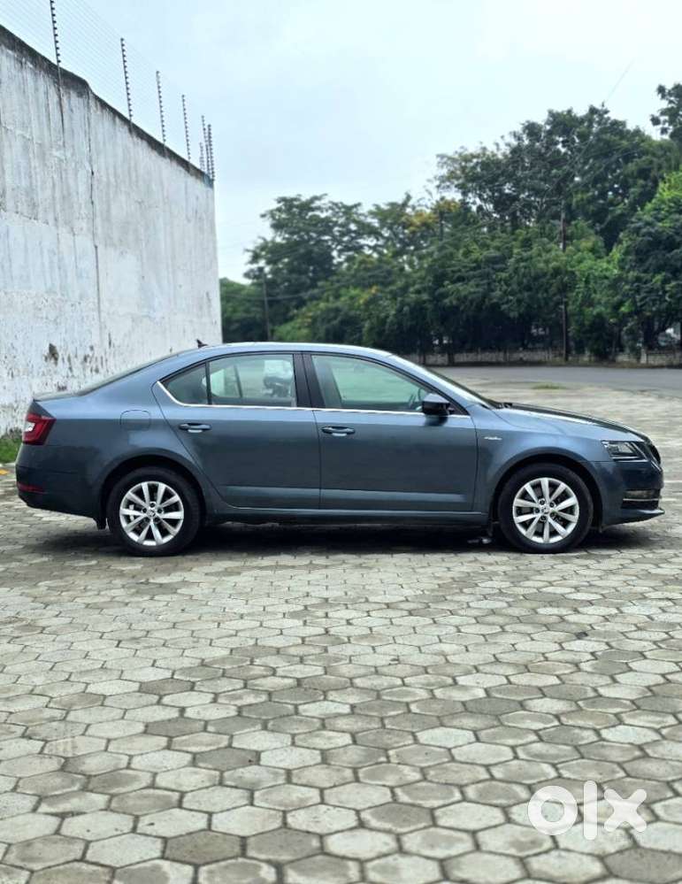 Skoda Octavia 2.0 L K Tsi At, 2019, Petrol