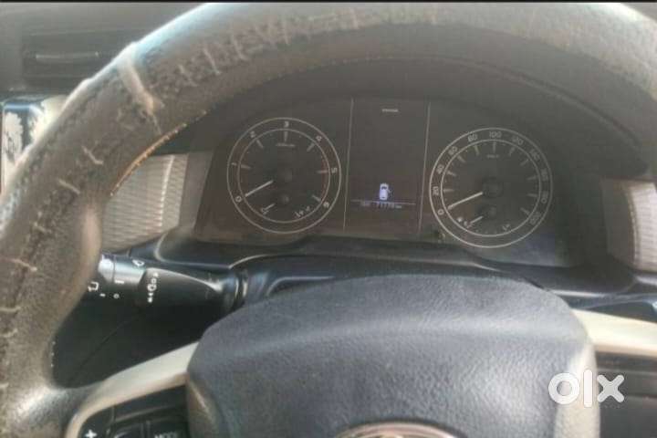 Toyota Innova Crysta 2.4 G Mt, 2019, Diesel