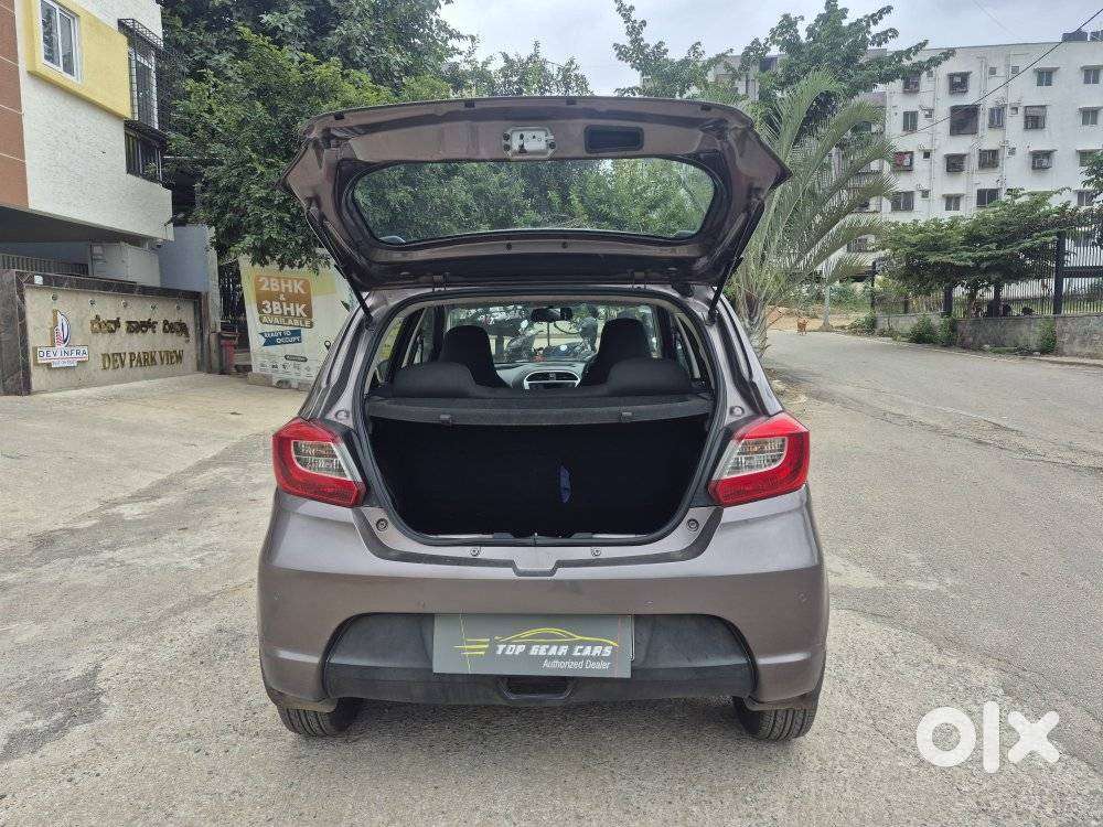 Tata Tiago 1.2 Revotron Xt Option, 2016, Petrol
