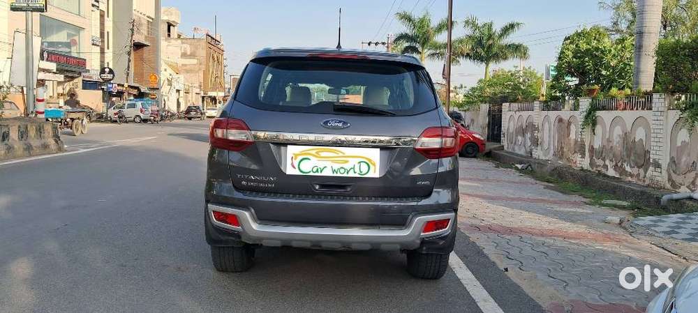 Ford Endeavour 3.2 Titanium At 4x4, 2016, Diesel