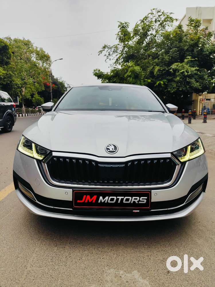 Skoda Octavia 2.0 L K Tsi At, 2021, Petrol
