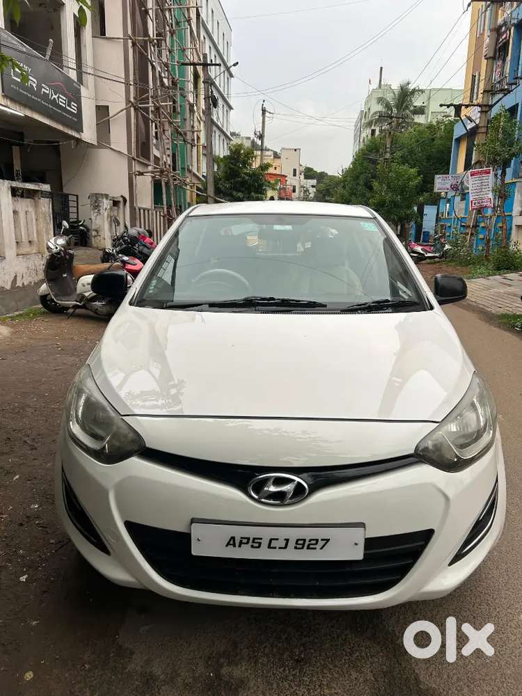 Hyundai I20 2013 Petrol Well Maintained