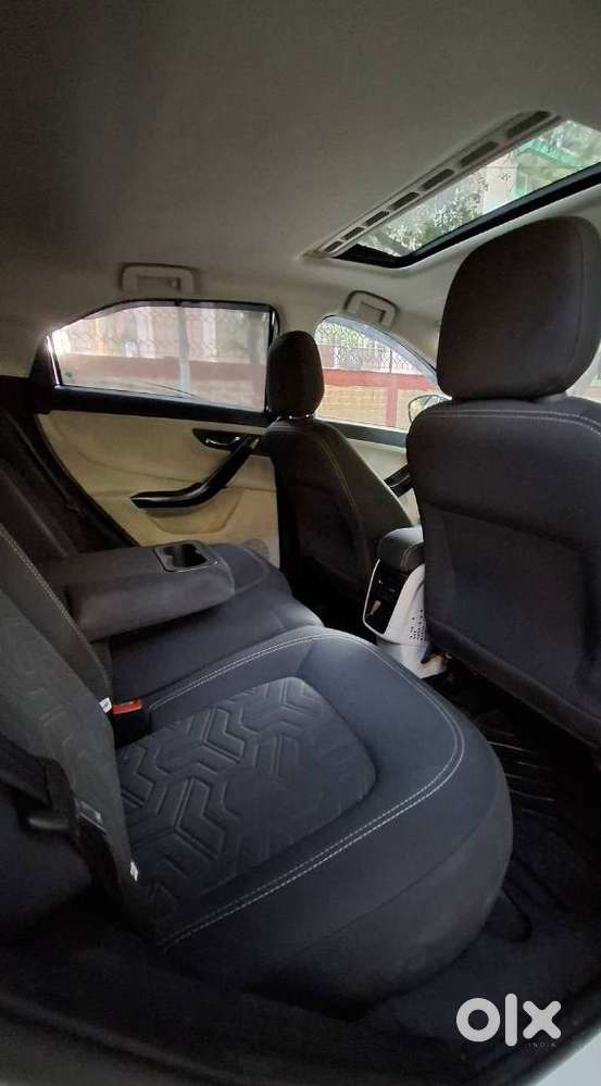 Tata Nexon 1.5 Revotorq Xz Plus (s), 2023, Diesel