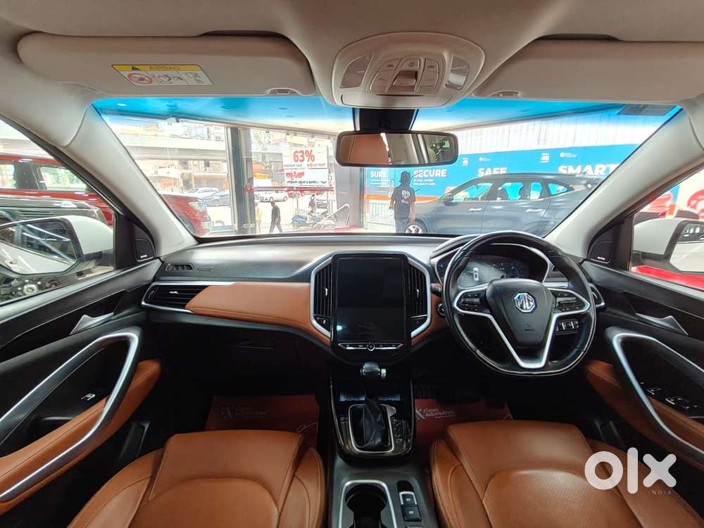 Mg Hector Plus 1.5 Sharp Turbo Cvt 6 Str, 2022, Petrol