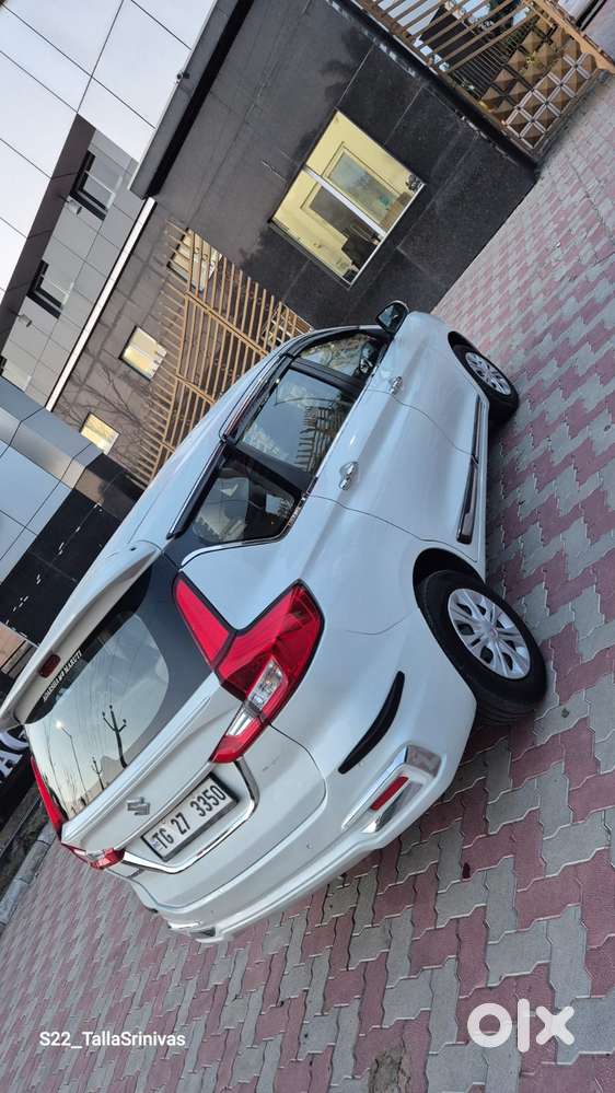 Maruti Suzuki Ertiga Vxi Shvs, 2024, Petrol