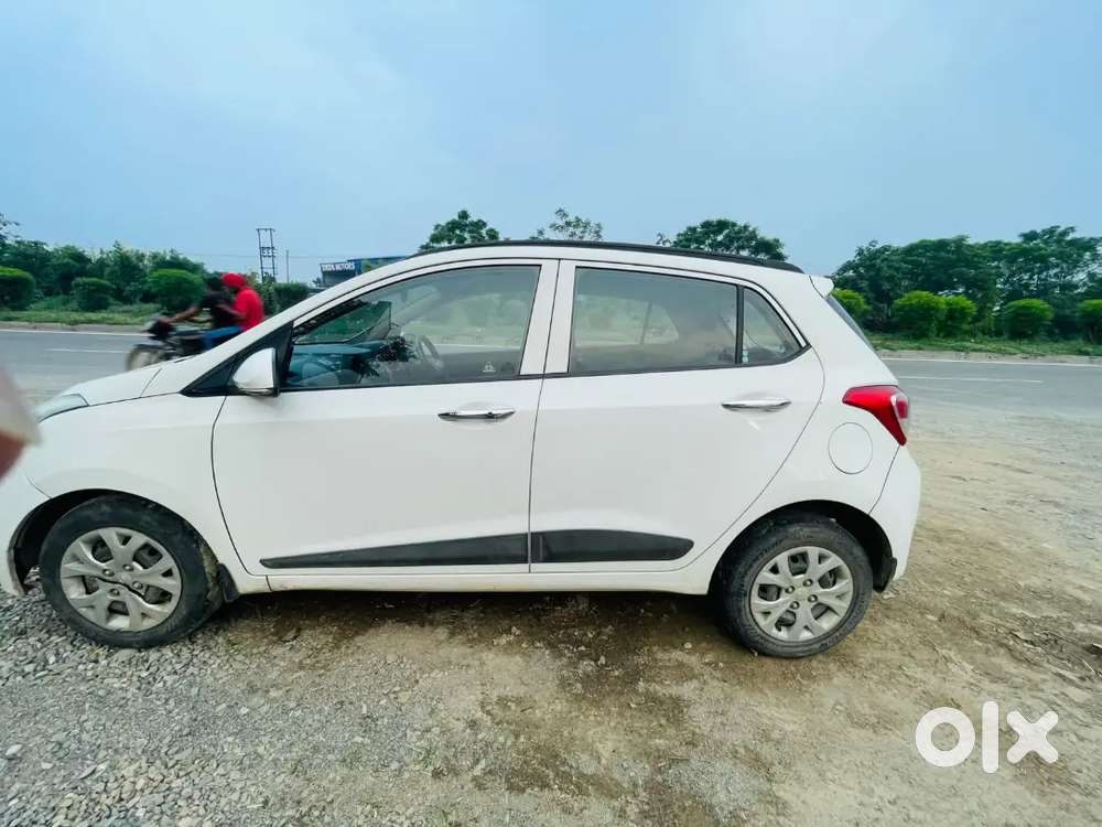 Hyundai Grand I10 Sportz 2013