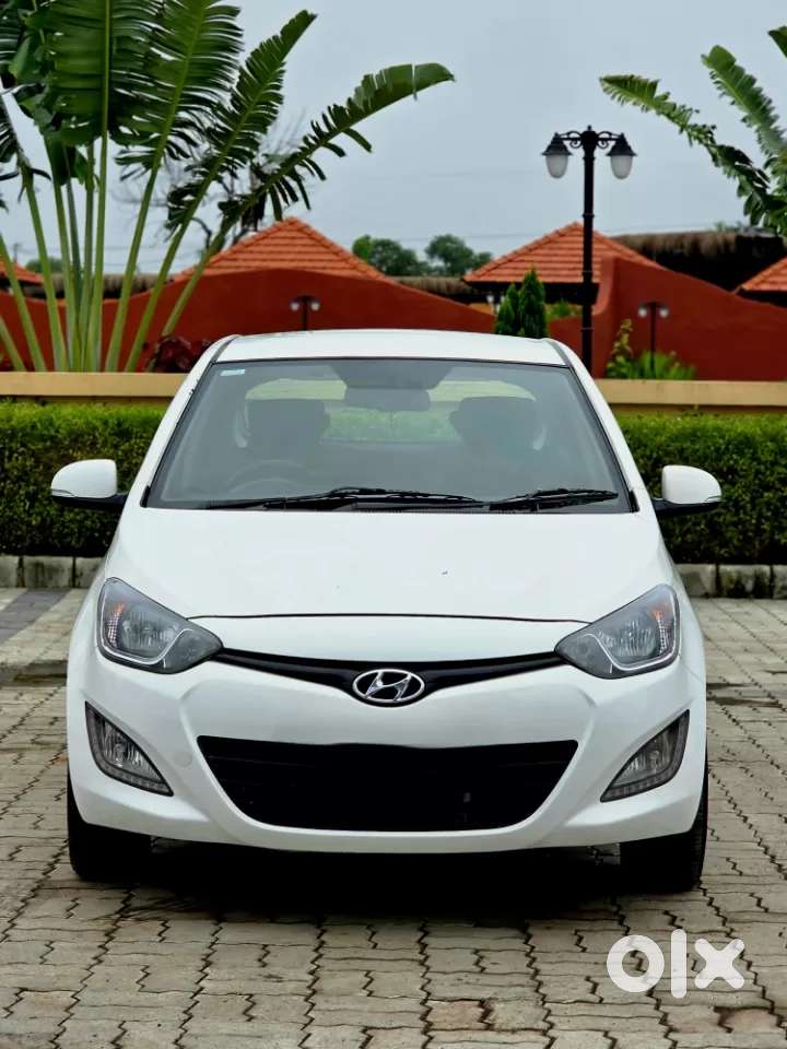 Hyundai I20 Sportz 1.4 Crdi, 2014, Diesel