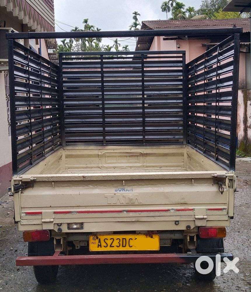 Tata Tiago, 2024, Petrol