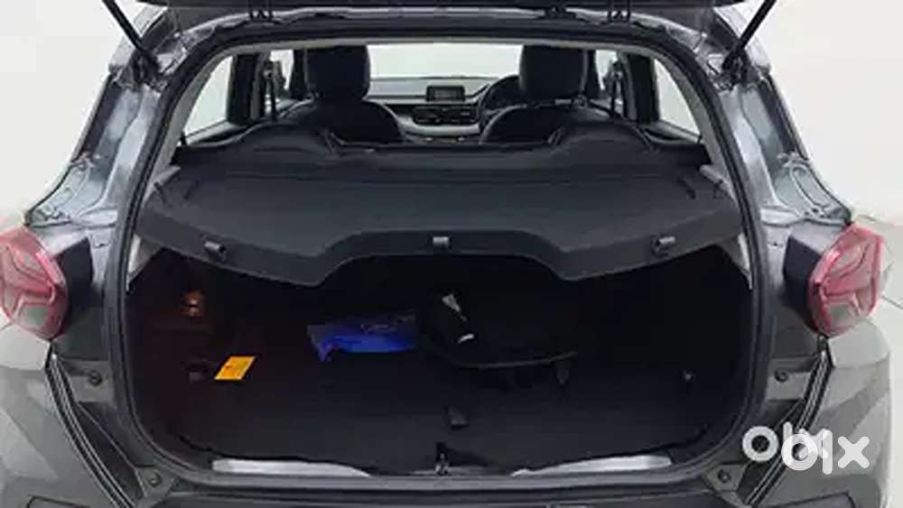 Tata Punch Camo Accomplished Dazzle Mt, 2022, Petrol