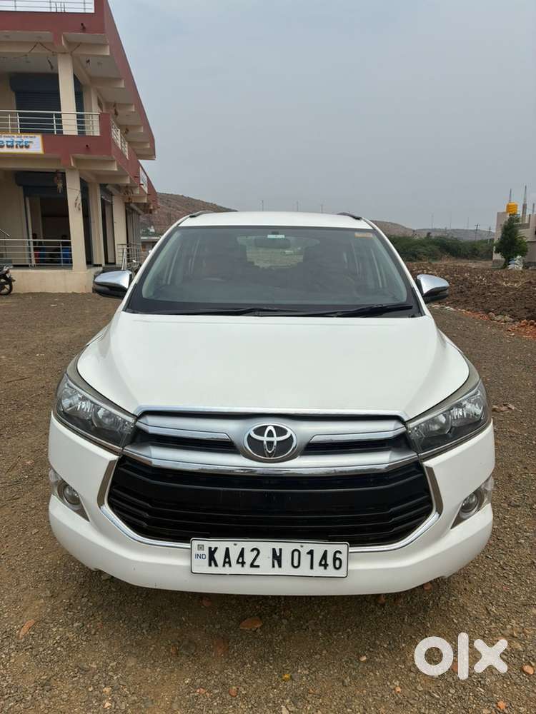 Toyota Innova Crysta 2018
